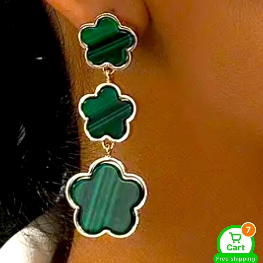 GREEN FLOWER DESIGN LONG DANGLE EARRINGS RETRO BOHEMIAN STYLE JEWELRY - Picture 2 of 5